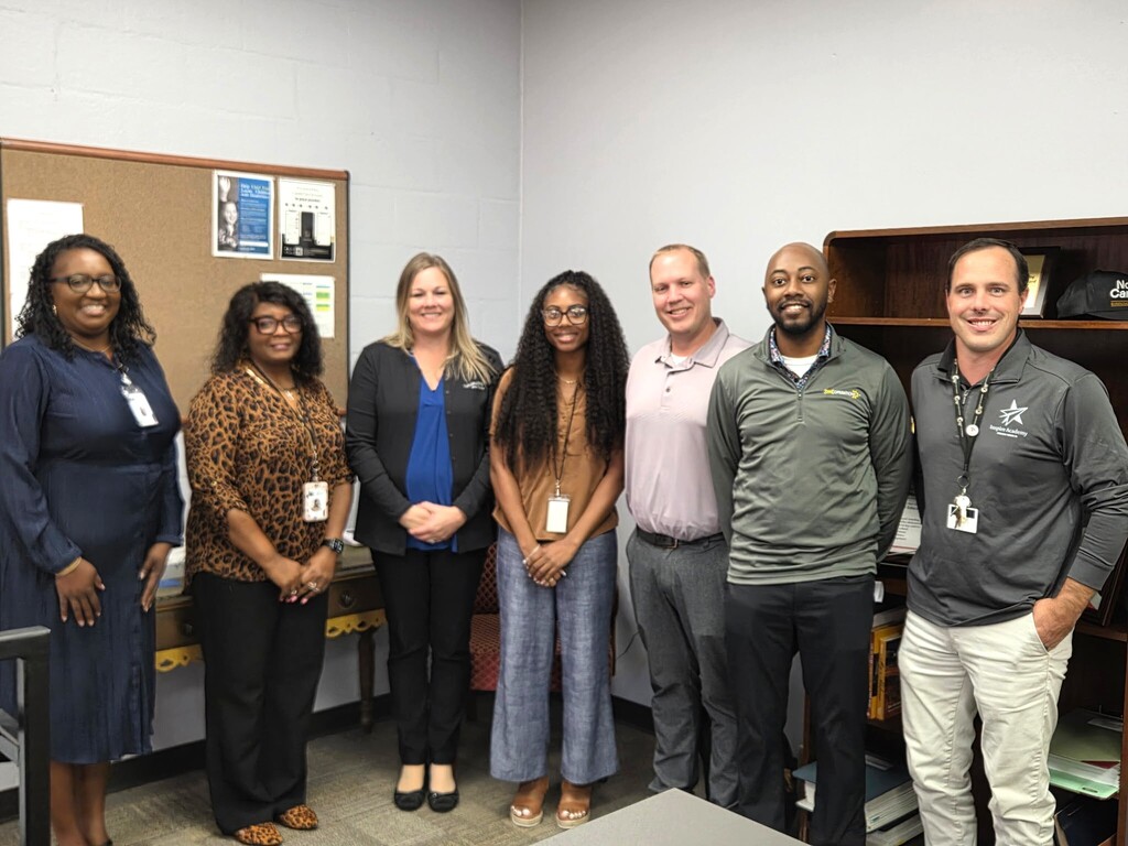 Lanett City School's Career and Technical Education (CTE) Advisory Committee members play a vital role in strengthening the connection between education and industry. Industry partners' expertise and collaboration help ensure that CTE programs remain aligned with current workforce demands, industry standards, and emerging career opportunities.