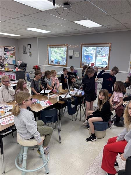 kids in a classroom 