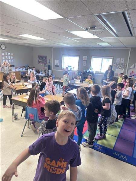 kids in a classroom 