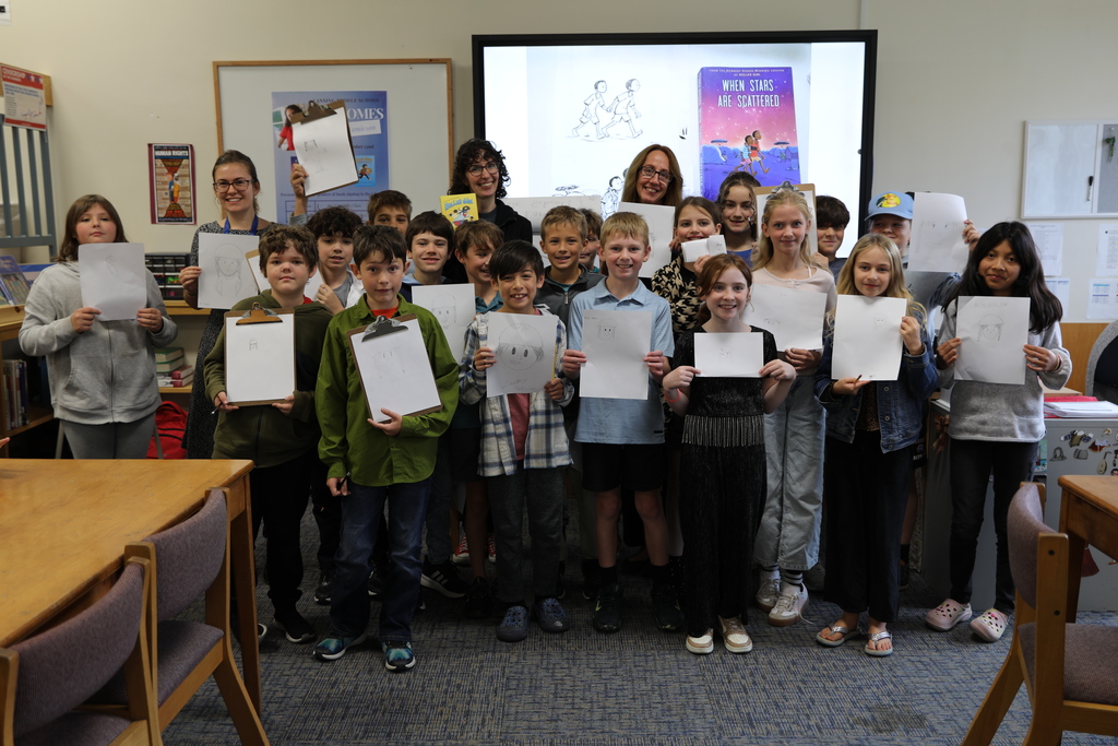 another group photo of the class with the author