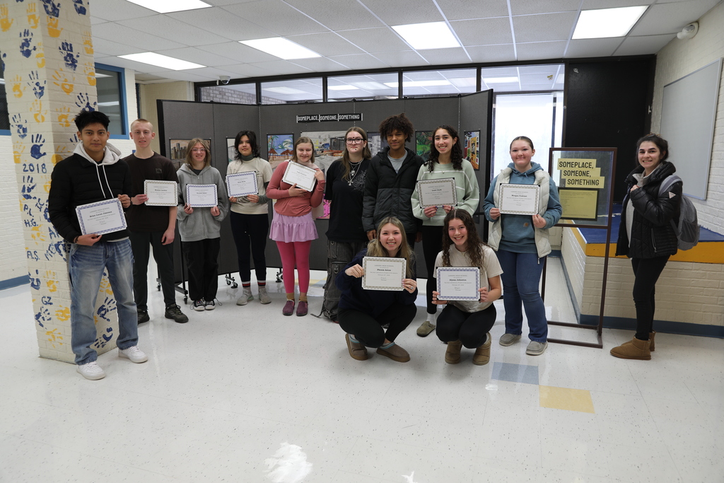 a group photo of all the students that won an award