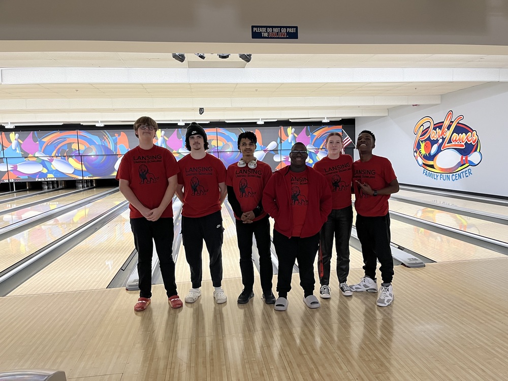 The Lansing Unified Bowling team is headed to State after an impressive performance at their recent competition. The team secured a 4th place finish with a total score of 670 — a moment Coach Mariah Neff noted with a laugh as “the dreaded 6-7!”  Their hard work and focus have earned them a spot among the top 19 qualifying teams in Kansas. Lansing will travel to Topeka on Tuesday to compete for the State title and represent the Lion community with pride.  Coach Neff shared her excitement for the upcoming challenge and the dedication her athletes have shown throughout the season. The Lansing School District congratulates the team on this achievement and wishes them the best of luck as they take on the State competition.  Go Lions!