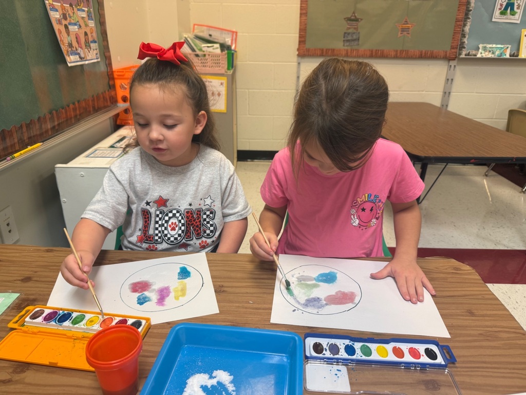 Preschoolers celebrating dot day in their classroom