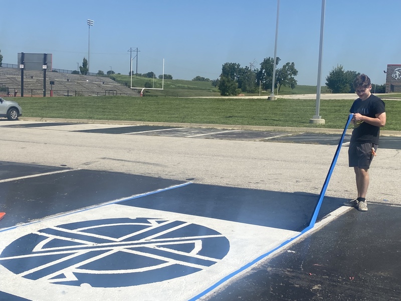 Senior Paint the Spot Day