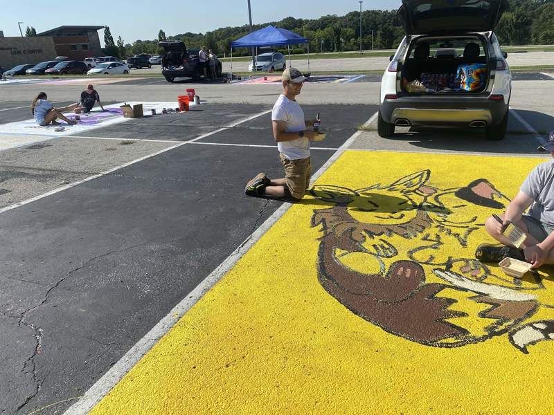 Senior Paint the Spot Day