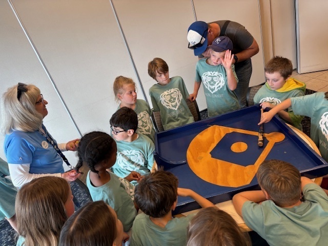 Third Graders and teacher on field trip