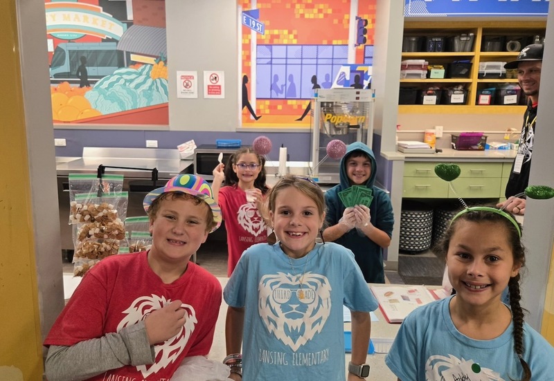 THird graders on field trip