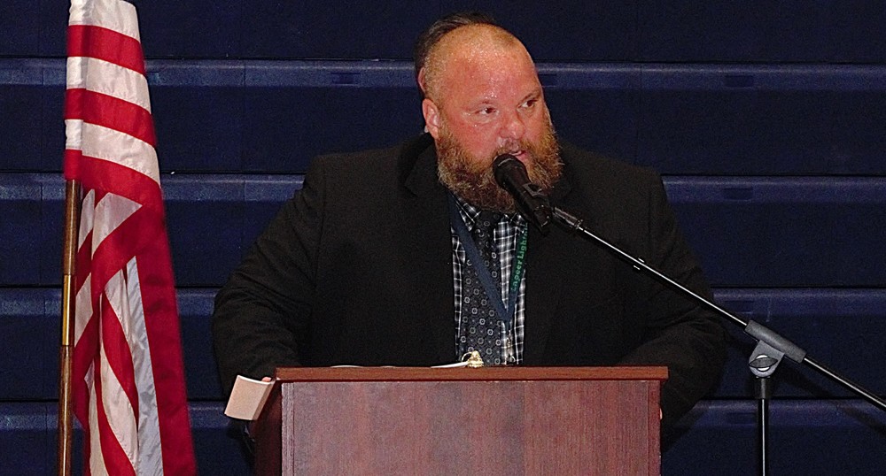Shad Spilski speaking at the 2025 LCHS commencement ceremony