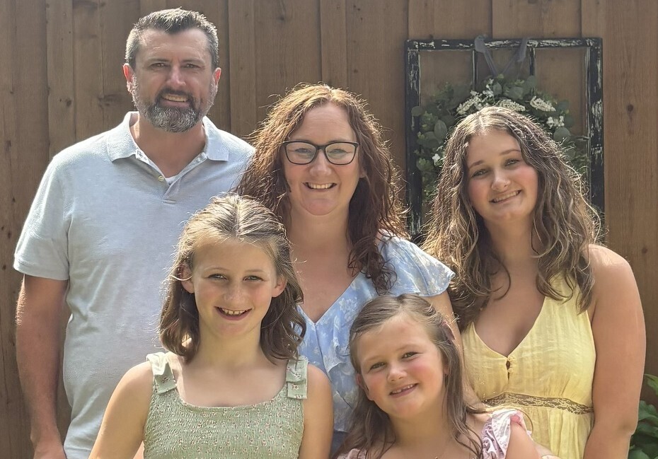 Sarah Clemens and her husband and three daughters