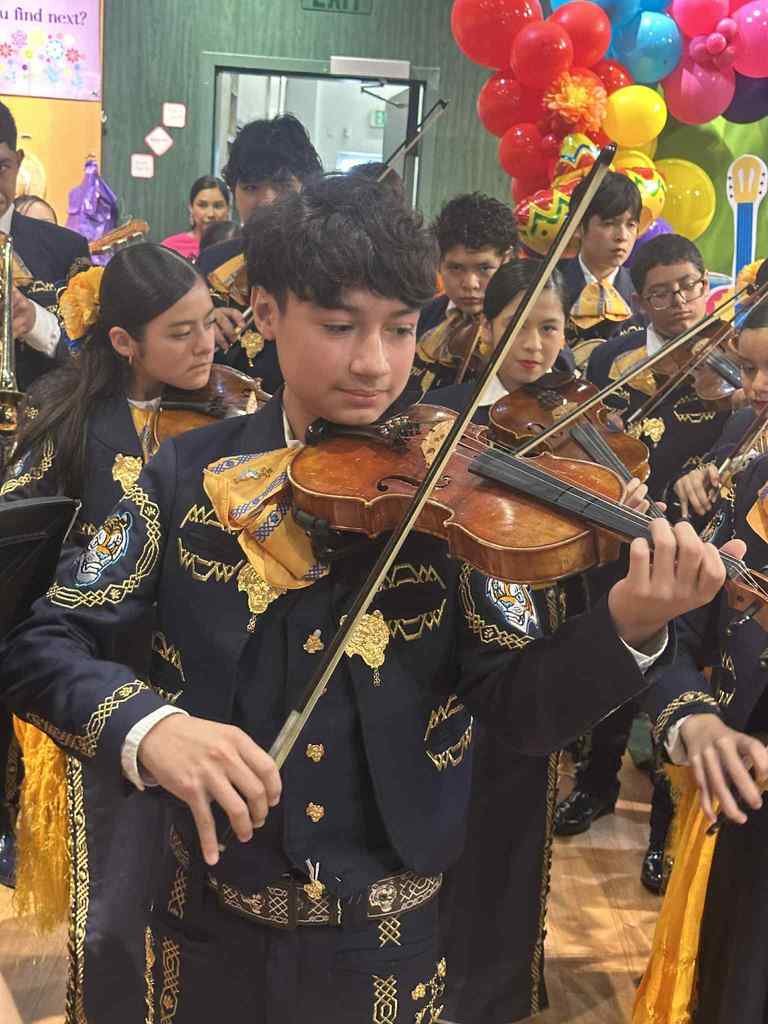 Mariachi Los Tigrillos de Oro sharing our Christen Middle CUB Pride at Mall Del Norte Lovely Locals Shop.  Celebrating September Mexican Independence Grito!!  GO CUBS! 