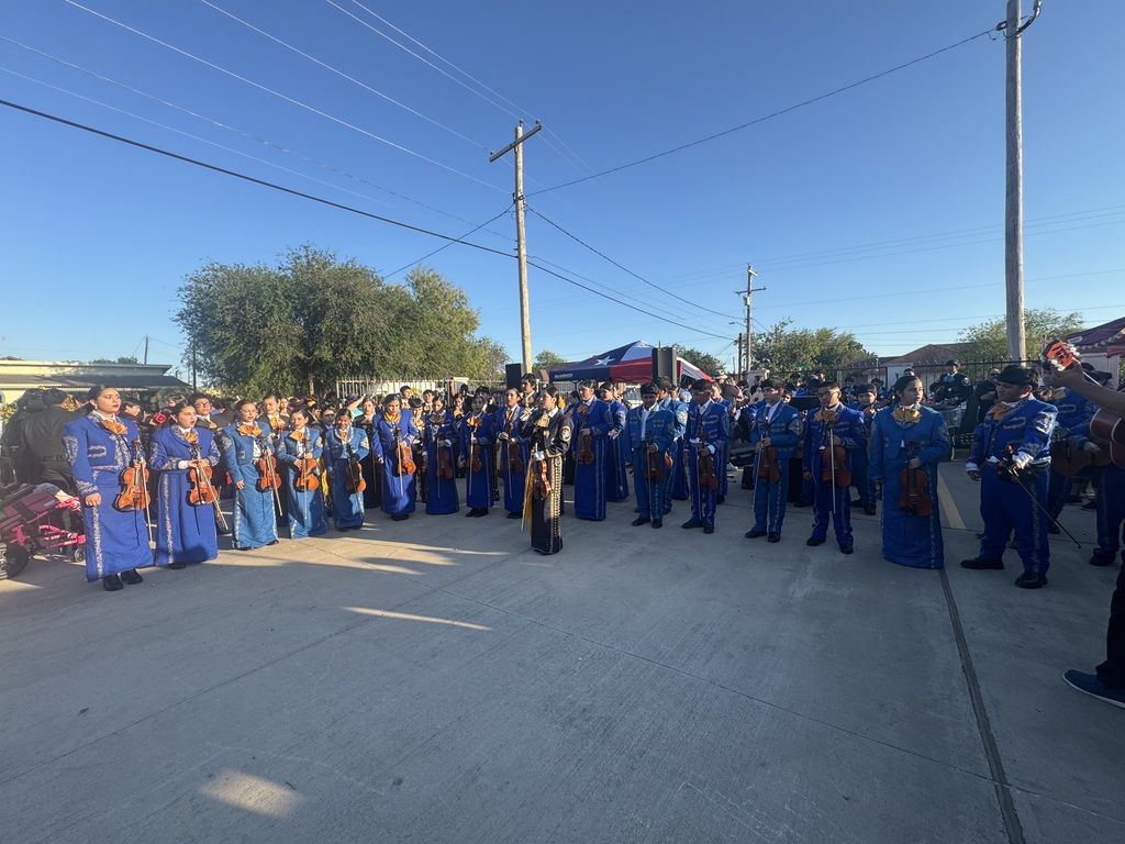 Mariachi Los Tigrillos de Oro 6th grade Beginner students
