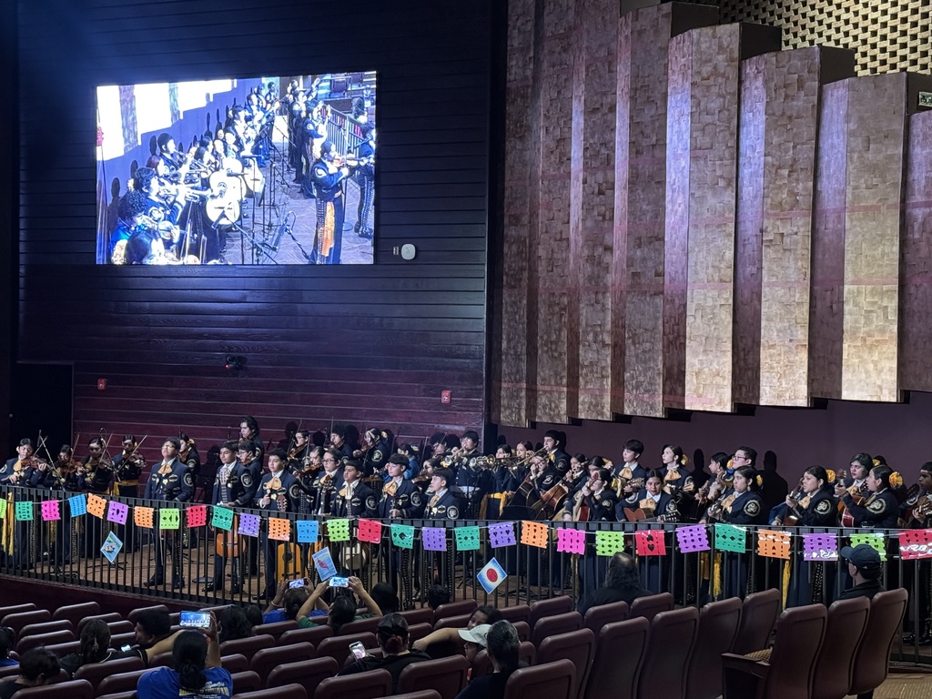 Mariachi Los Tigrillos de Oro represented Christen Middle School at the Laredo ISD Border Fiesta this past Saturday 18th.