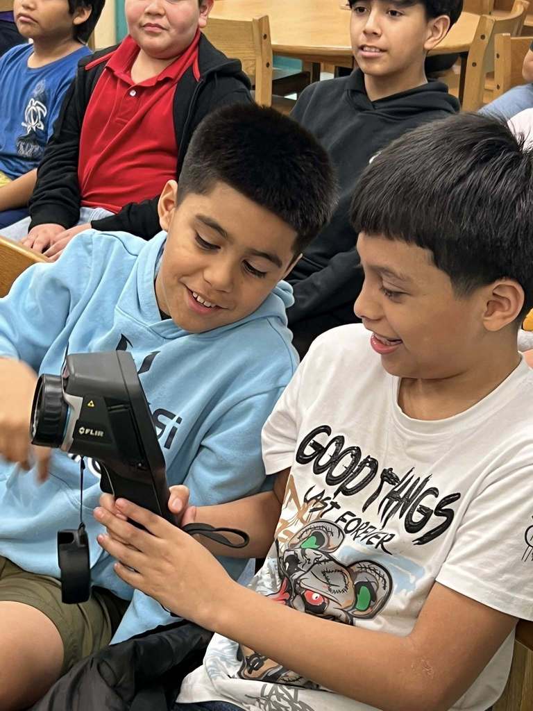 565150282_1281312260462714_241867152191878400_n