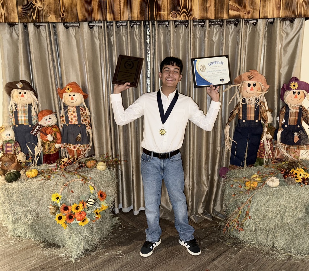 8th grader of the month pics