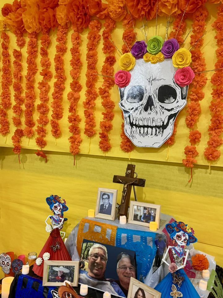 Lara Dia de Los Muertos