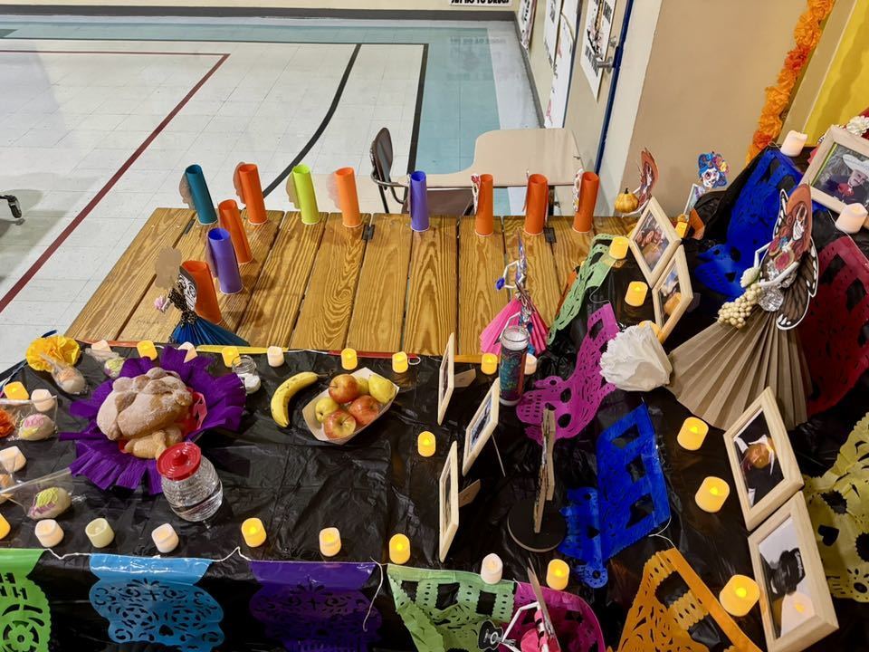 Lara Dia de Los Muertos