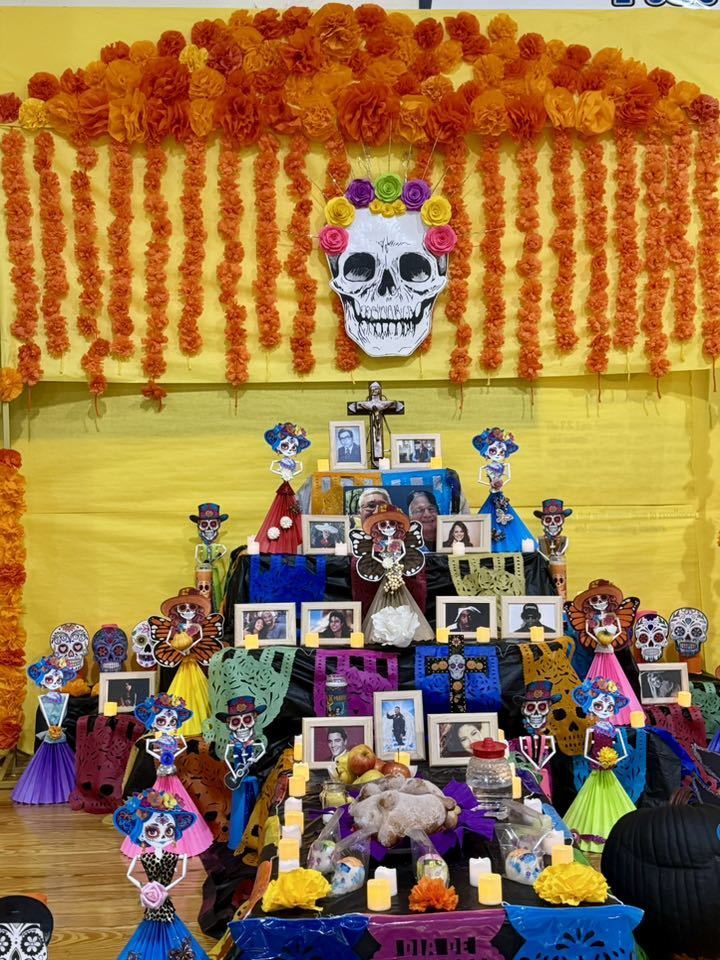 Lara Dia de Los Muertos