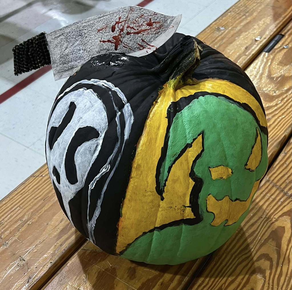 Our sincerest appreciation goes to our remarkable staff and students, who contributed to decorating their class pumpkin. Time to VOTE for the winner(s). We invite your to like the one(s)you like best!! . 🎃🎃🎃 @topfans F. S. Lara Academy