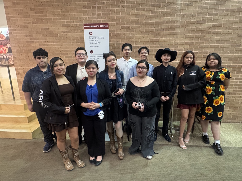 Congratulations to our Mariachi program for representing Christen Middle School and LISD at the Festiba Mariachi Festival in Edingburg, Texas.