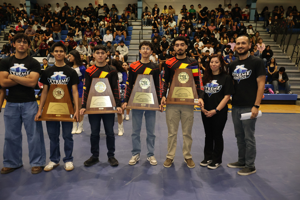 Toros Win Robotics Championship