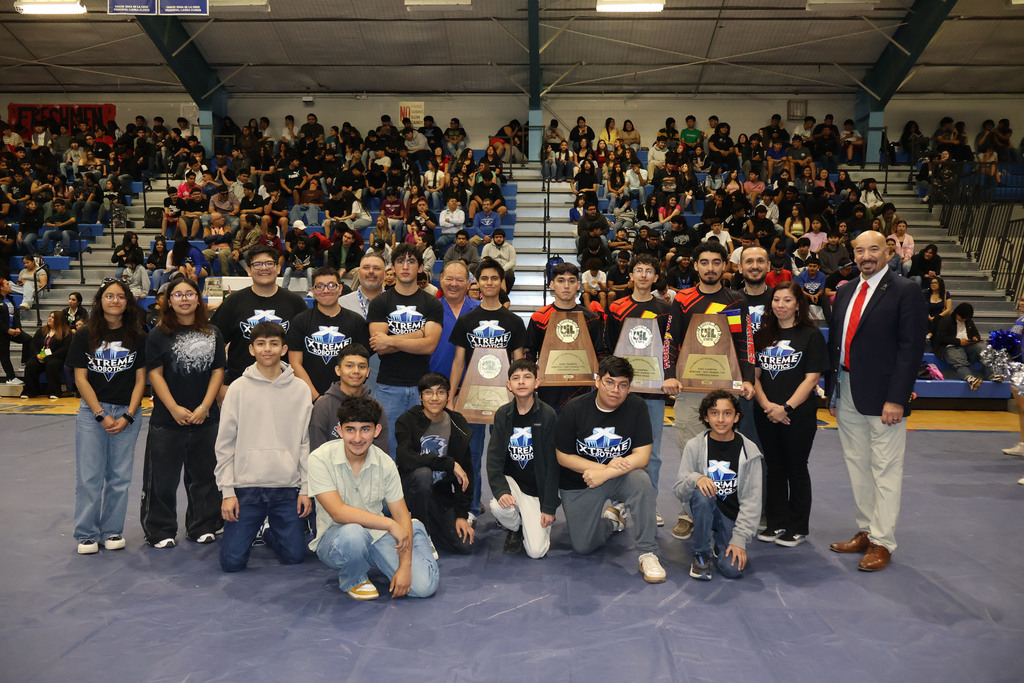Toros Win Robotics Championship