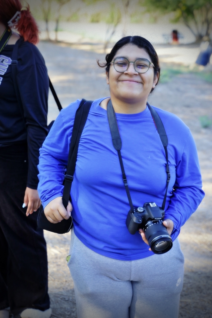 commercial photography students practicing out at local parks, cigarroa high school