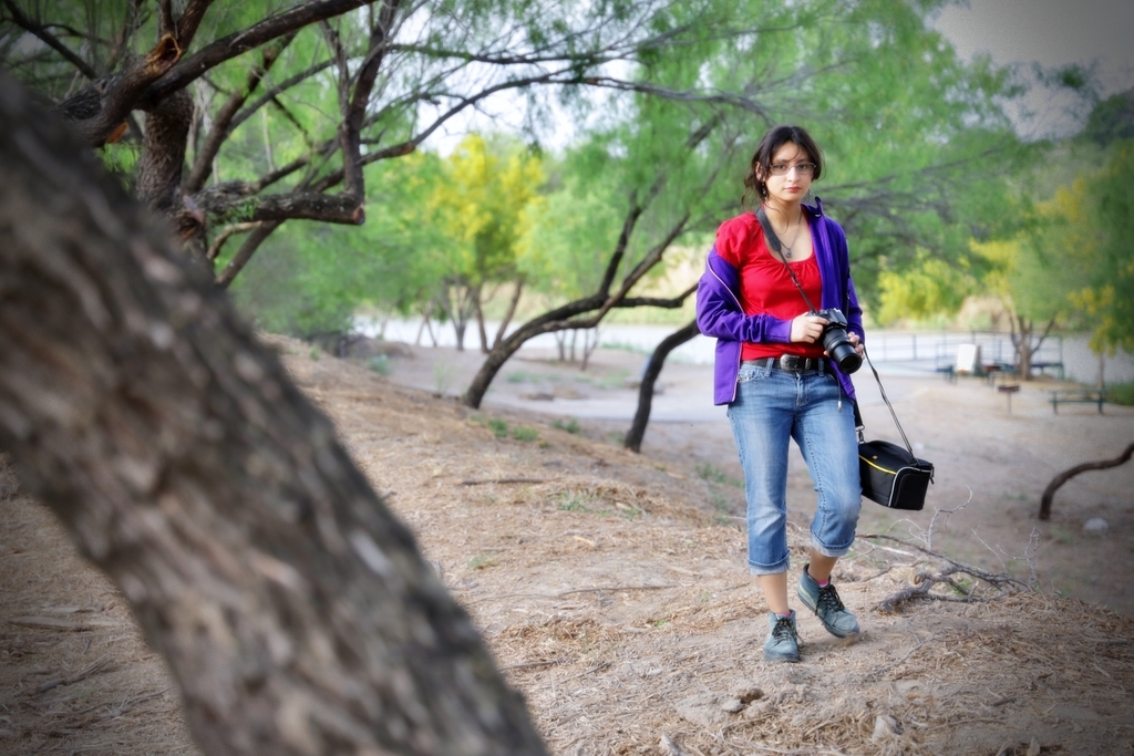 commercial photography students practicing out at local parks, cigarroa high school