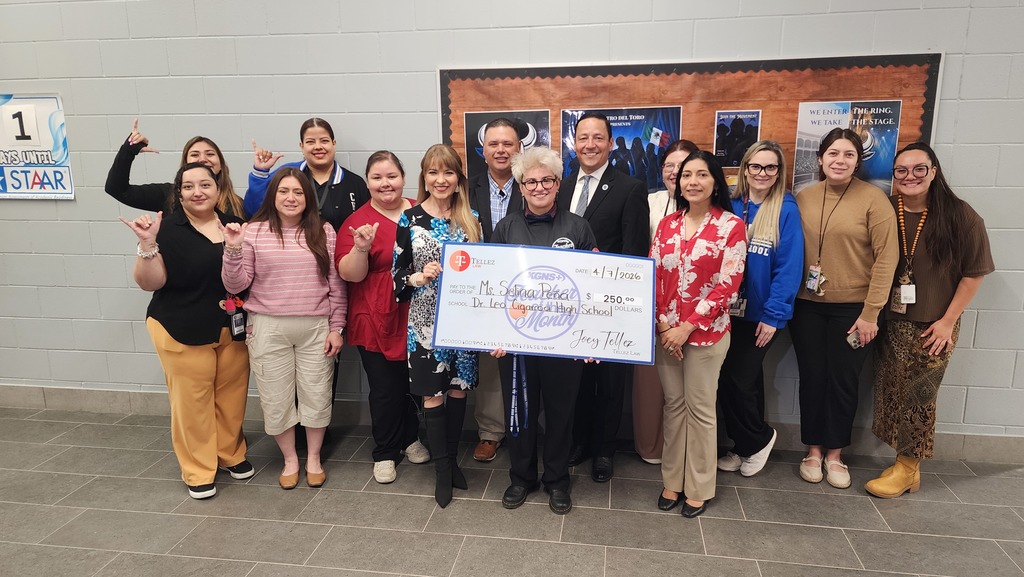 Cigarroa Teacher of the Month - April