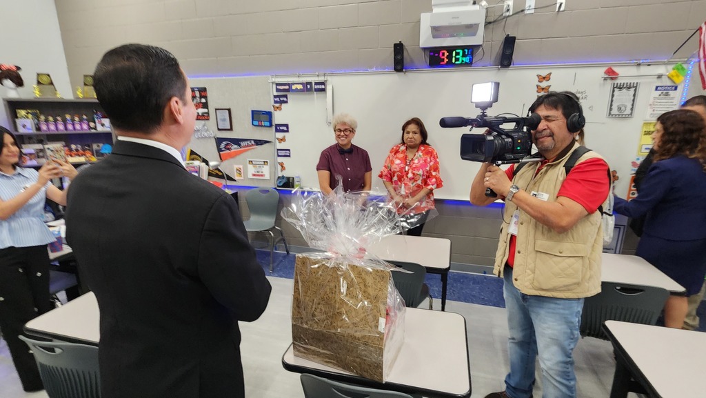 Cigarroa Teacher of the Month - April