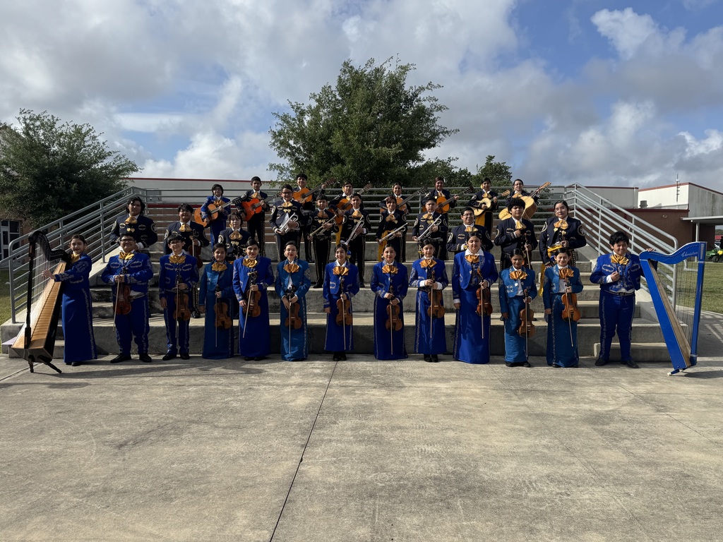 Congratulations to Mariachi Los Tigrillos de Oro.  Our mariachi program competed at the Robstown Cotton Picker Mariachi competition.  Our Mariachi program had an amazing turn out.  