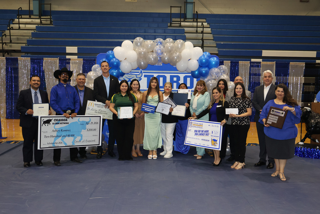 Cigarroa High School Scholarship Night