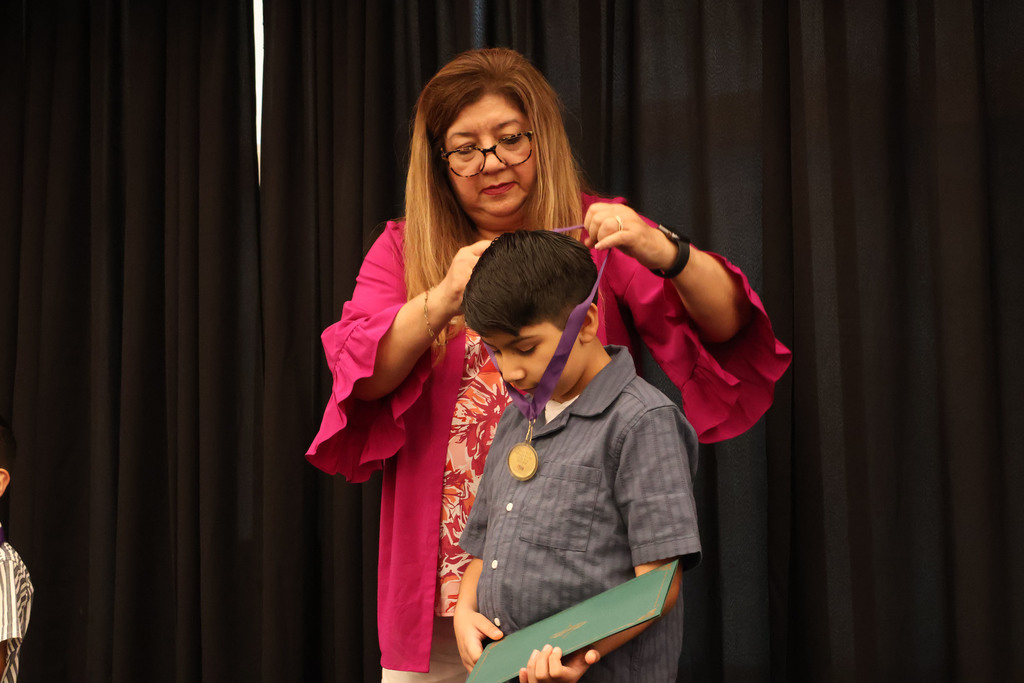 Bilingual Scholars of the year