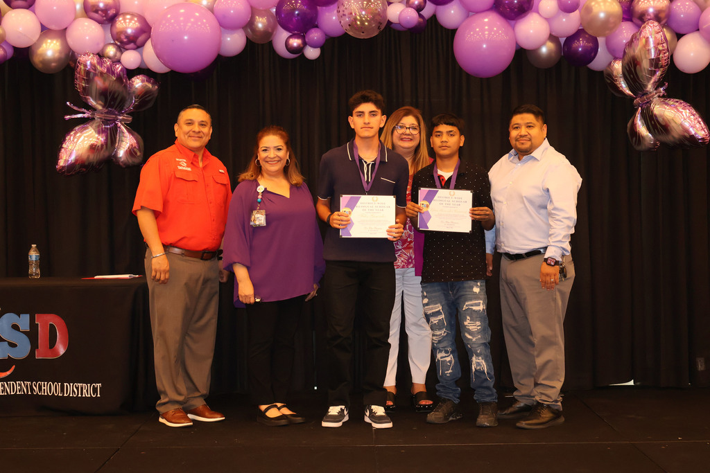 Bilingual Scholars of the year
