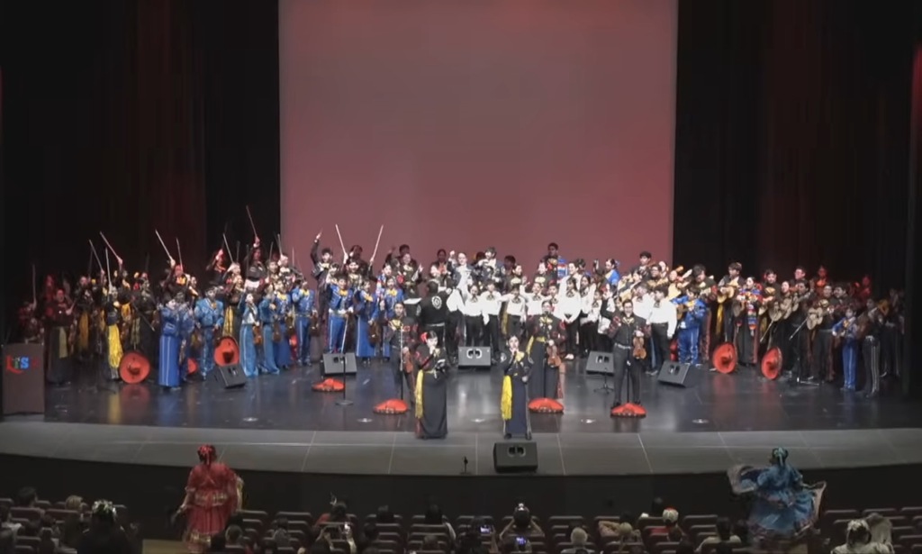 Mariachi Los Tigrillos de Oro from Christen Middle Mother’s day performing at the Mothers Day concert.  