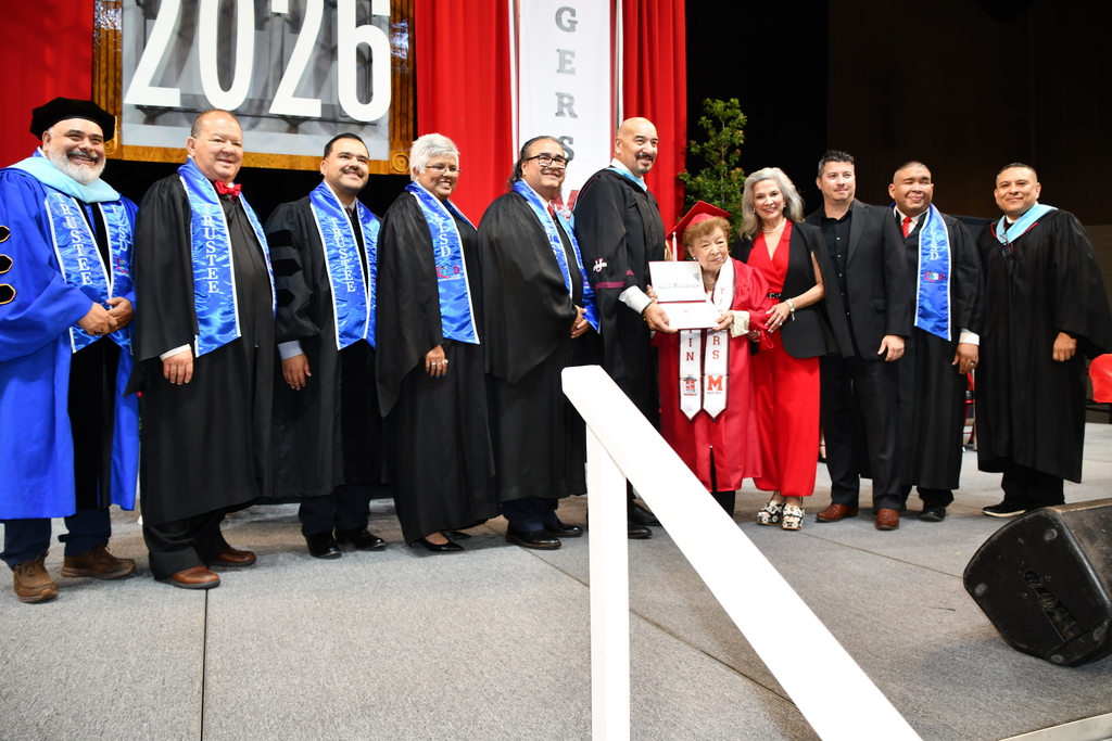 100 year old estela Perez recieves her mhs diploma