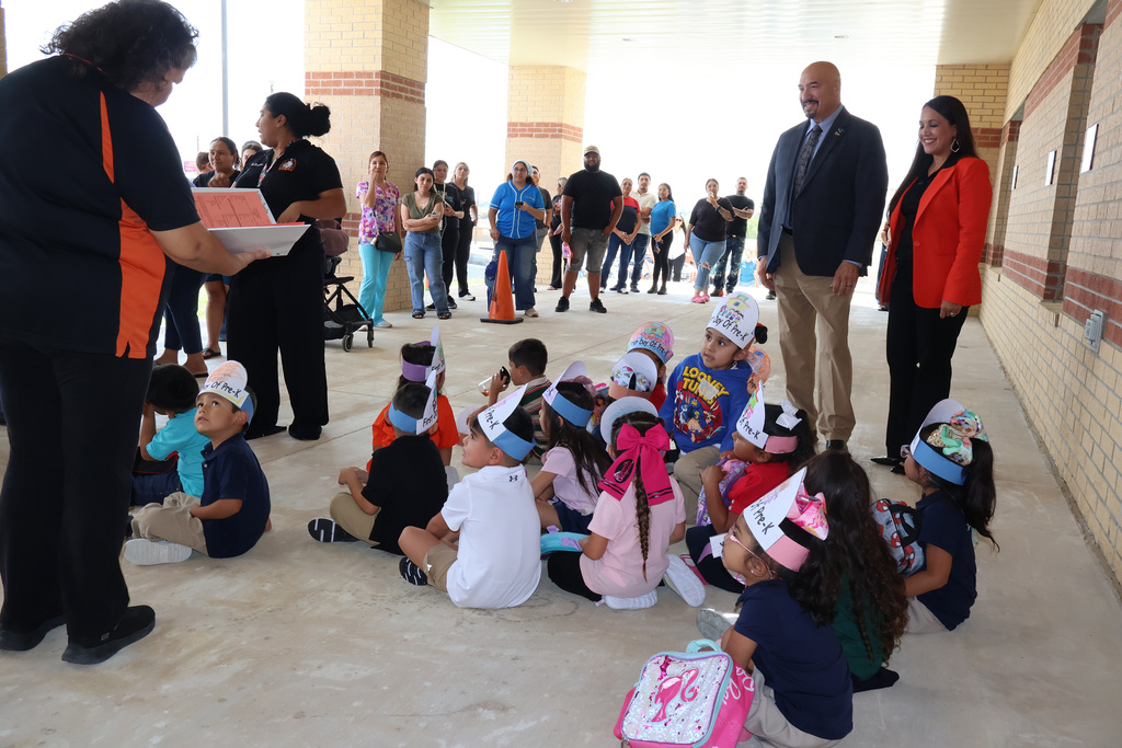 Kawas Elementary Dismissal
