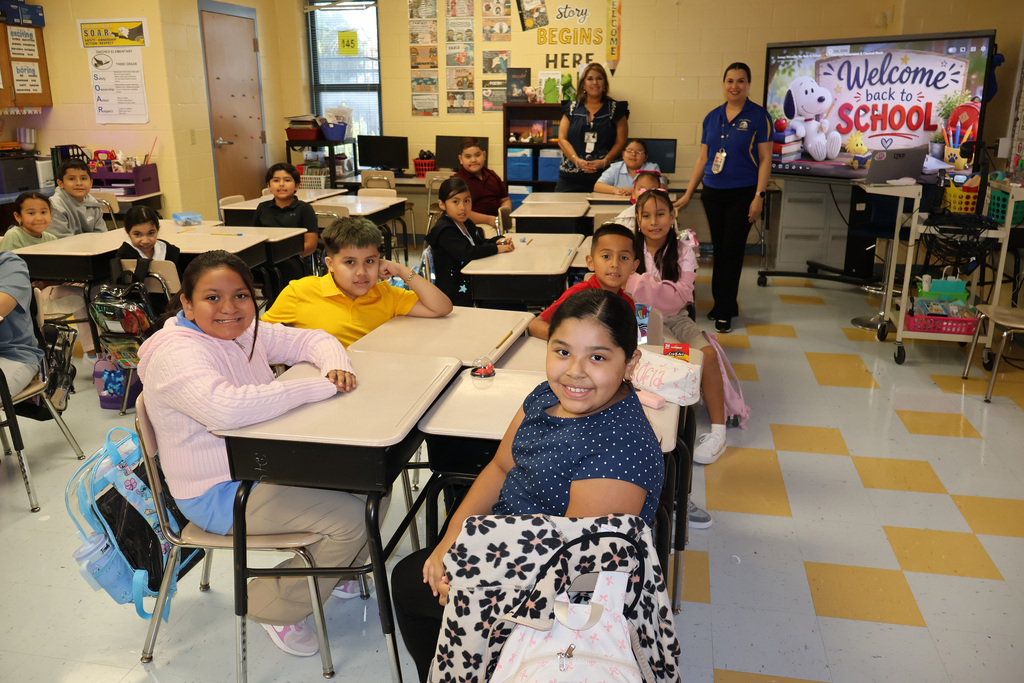 Daiches Elementary 2nd day of school