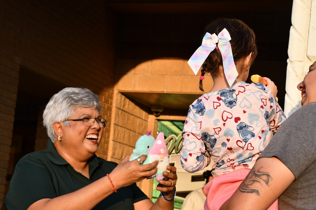 LISD Board and Superintendent hand out plushies to students at Bruni Elementary