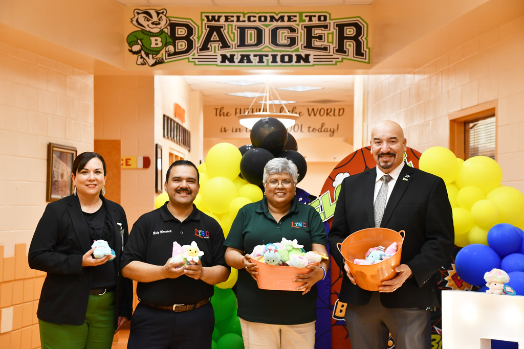 LISD Board and Superintendent hand out plushies to students at Bruni Elementary