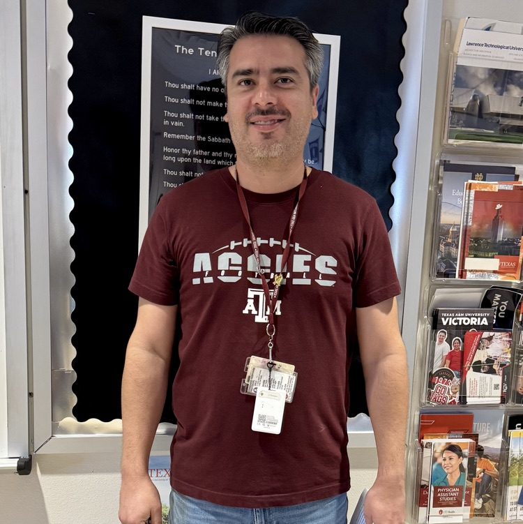 college t-shirt