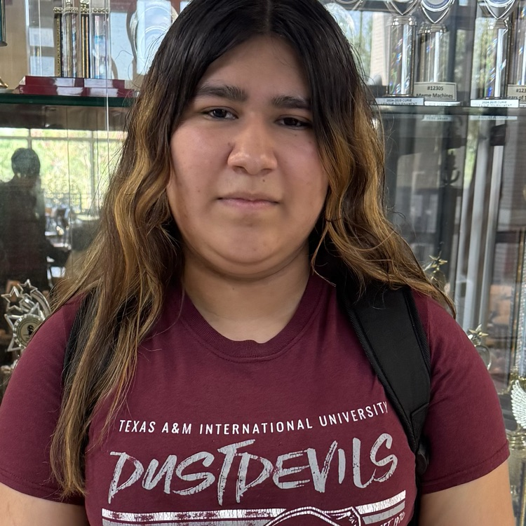 college t-shirt