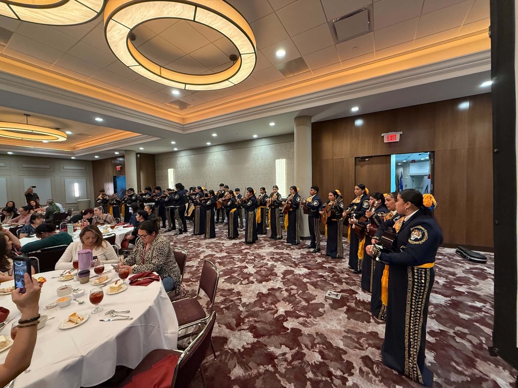 Mariachi Los Tigrillos de Oro brought music to the TAMIU Bilingual Conference-Session Program providing music for the conference attendees. 