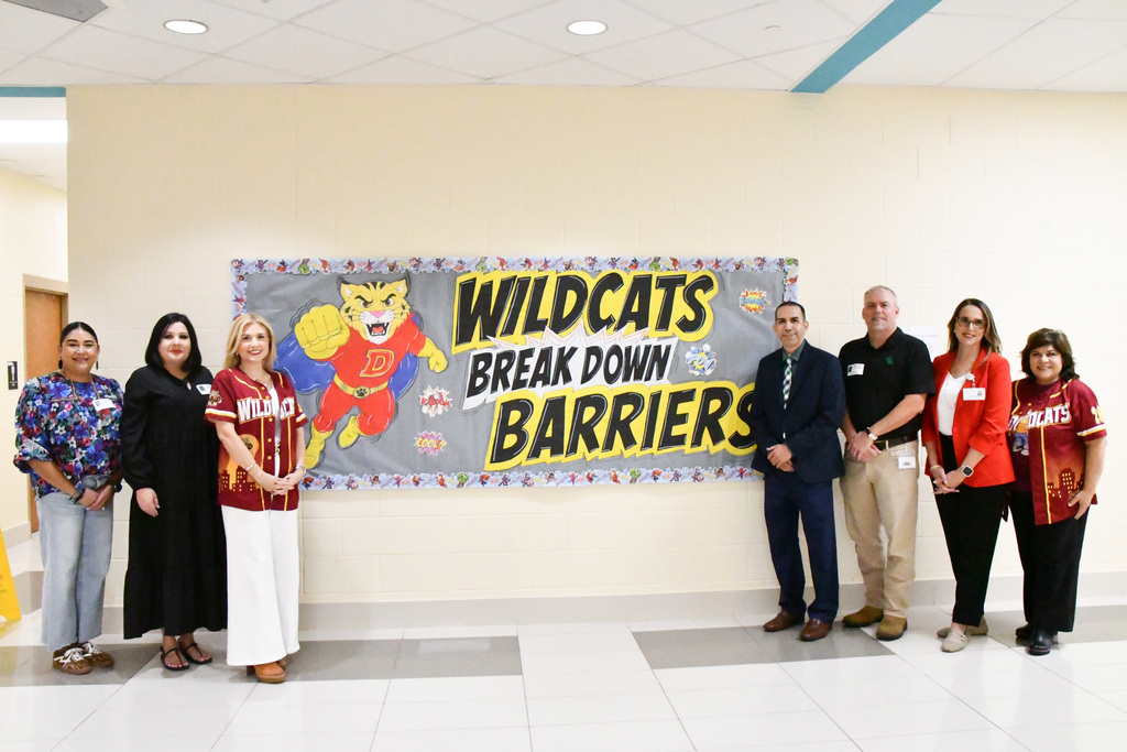 jim hogg isd visiting dovalina elementary