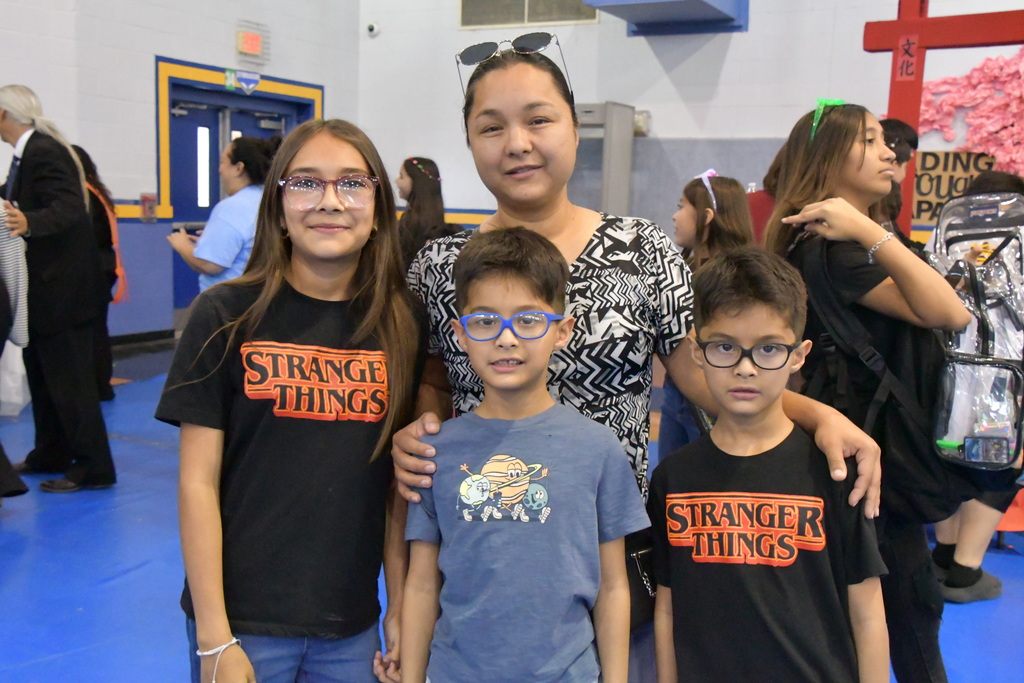Christen Middle School Family Reading Night