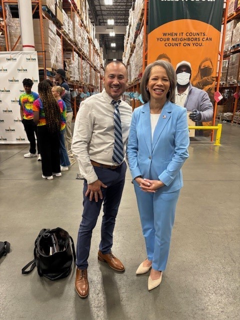 DE Delegation at Food Bank event 7.10.25