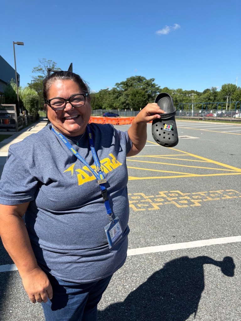 Saggione Summer Reading Celebration K-5_crocs