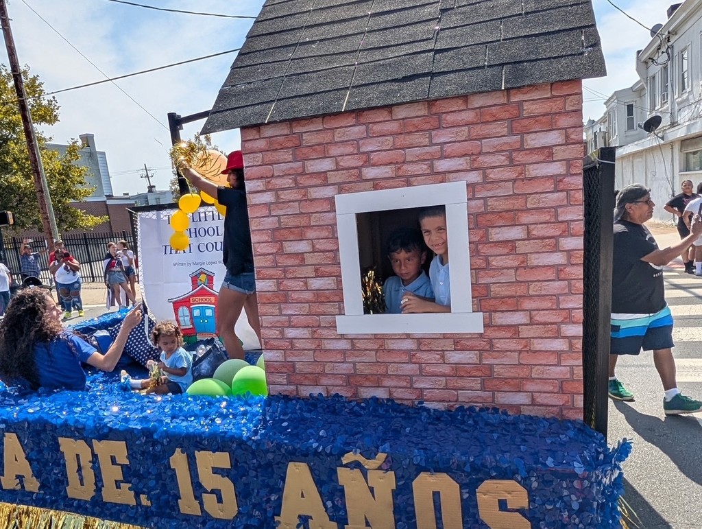 Wilmington Hispanic Parade Aspirantes