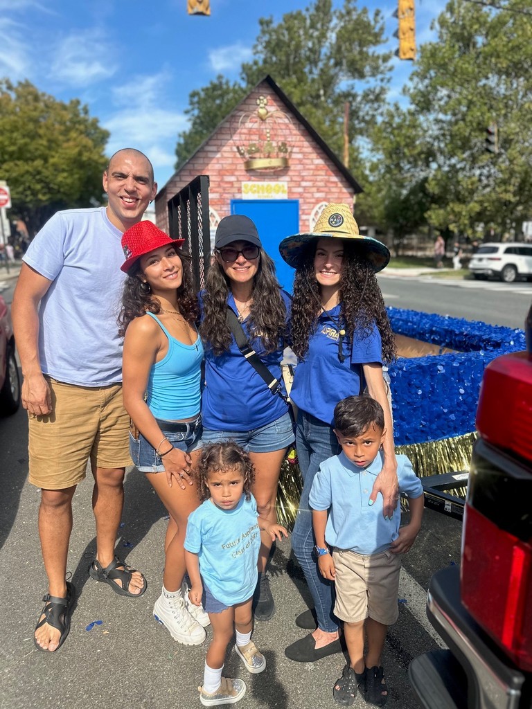 Wilmington Hispanic Parade EDC family 