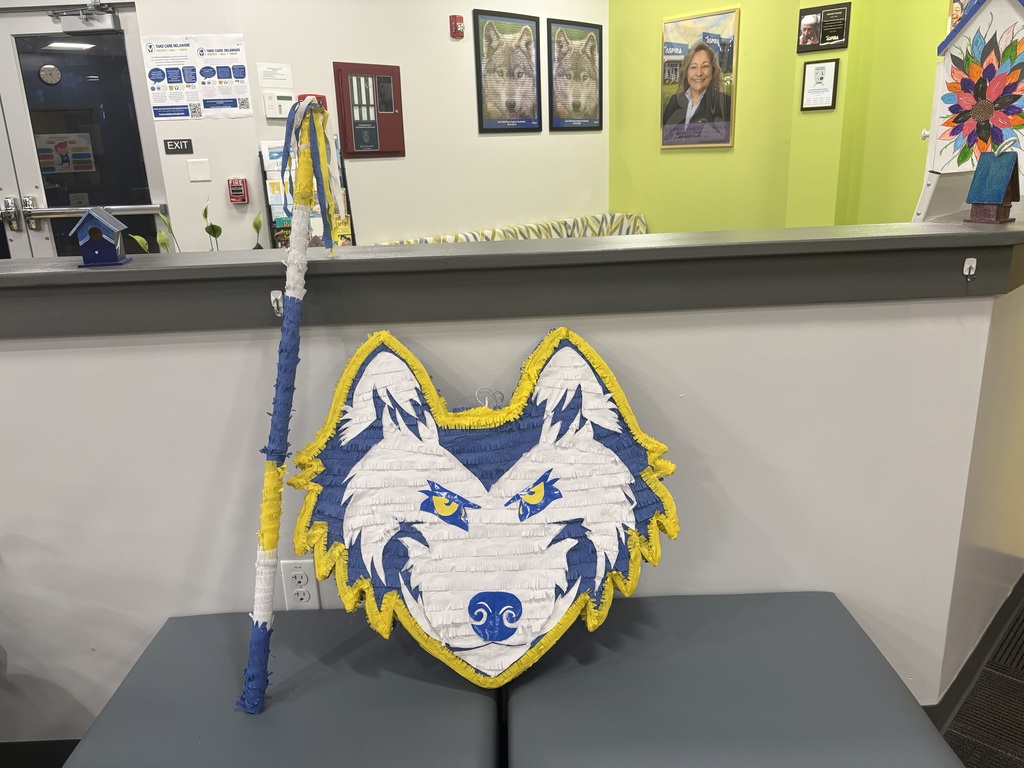 Wolfie Pinata