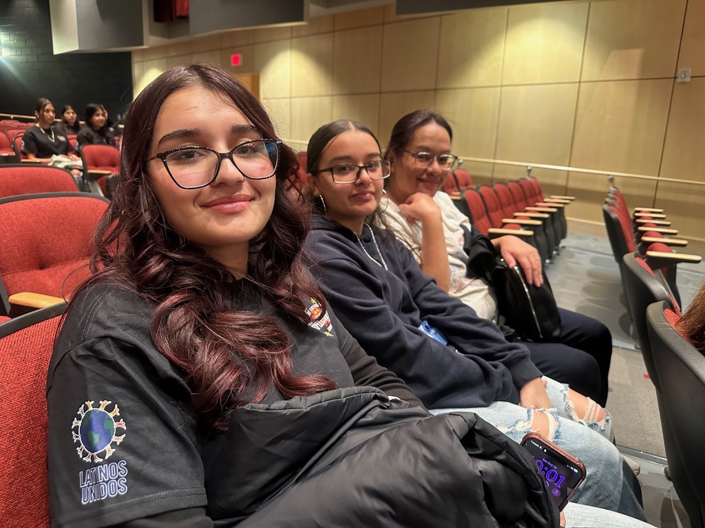 Student Summit_Ariana _mom